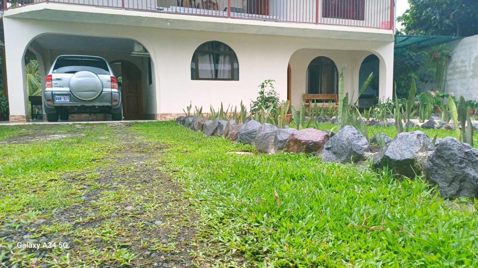 Alinas House Apartment La Fortuna Exterior foto