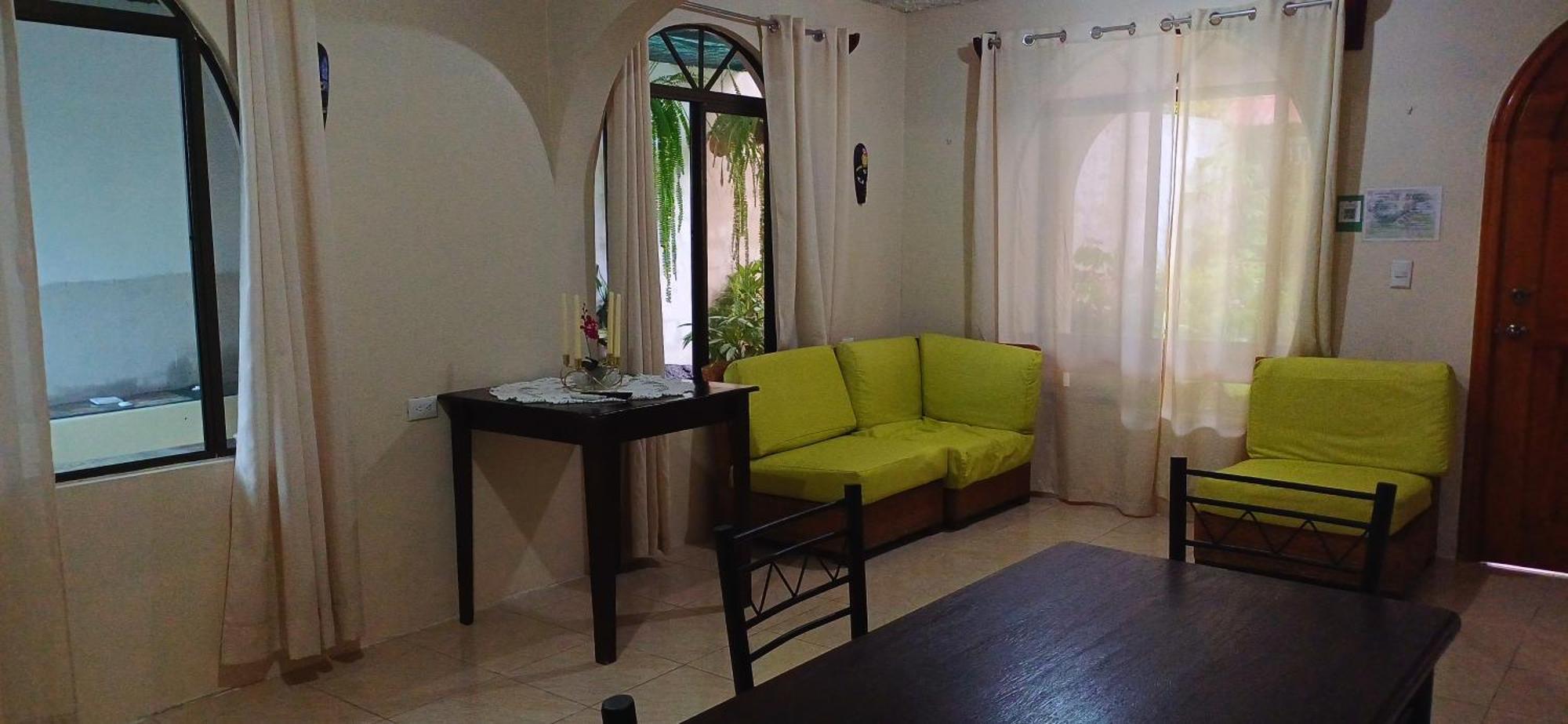 Alinas House Apartment La Fortuna Exterior foto